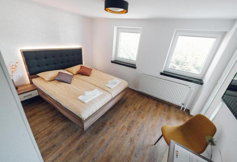 اتاق استاندارد با بالکن, Gostišče Koren