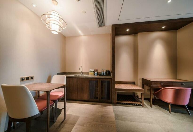 Номер Стандарт Вид на Озеро, G Luxe By Gloria Taimei Suzhou