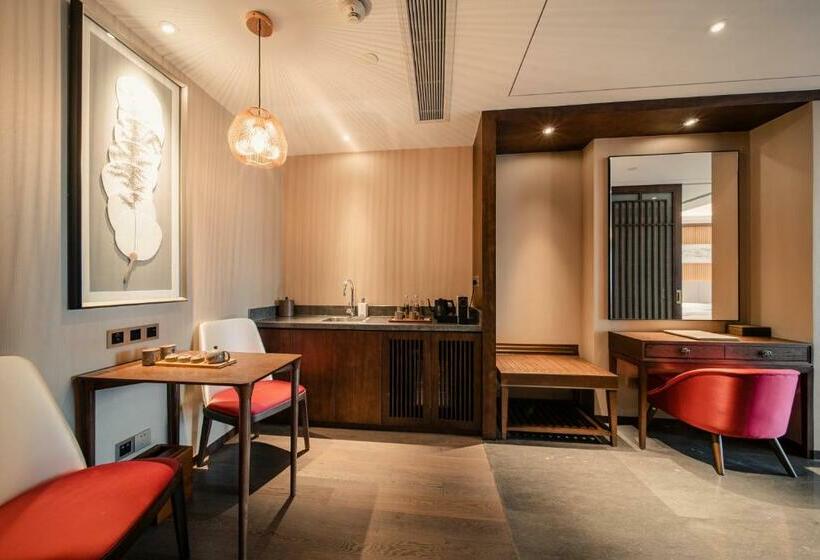 Номер Стандарт Вид на Озеро, G Luxe By Gloria Taimei Suzhou