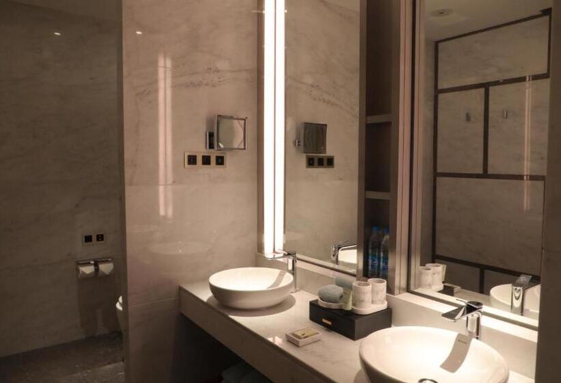 Номер Стандарт Вид на Озеро, G Luxe By Gloria Taimei Suzhou