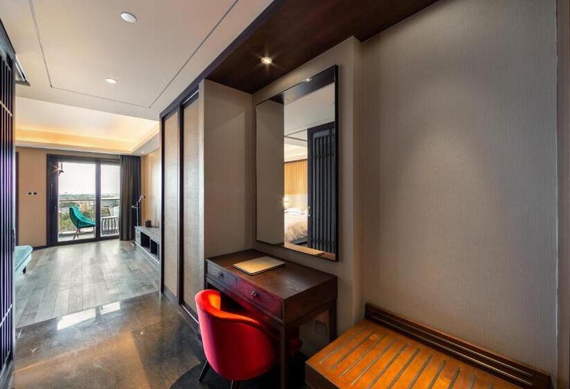 Номер Deluxe Кровать Кинг, G Luxe By Gloria Taimei Suzhou