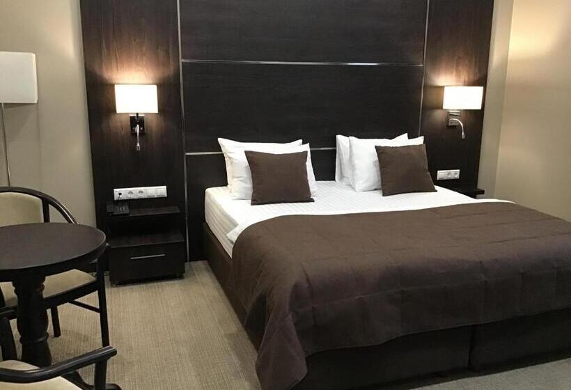 Номер Deluxe, Boremel Hills