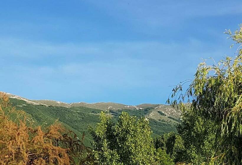 1 Bedroom Apartment Lake View, Et Larum