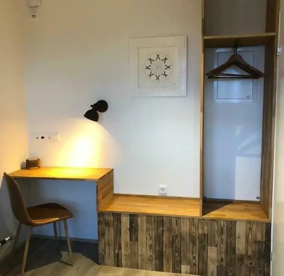اتاق استاندارد با چشم‌انداز دریا, Hrafnavellir Guest House