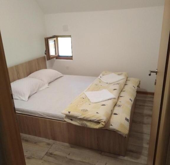 اتاق استاندارد, Jovan