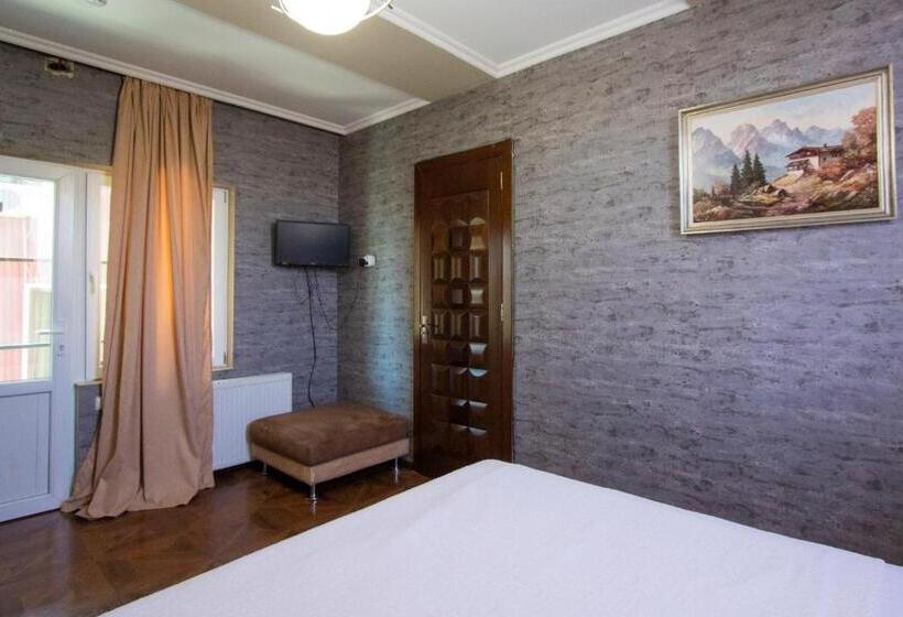 آپارتمان 2 خوابه, Smile