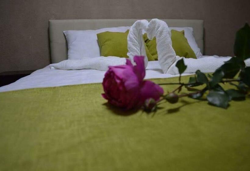 اتاق استاندارد, Etno Restoran Ranc