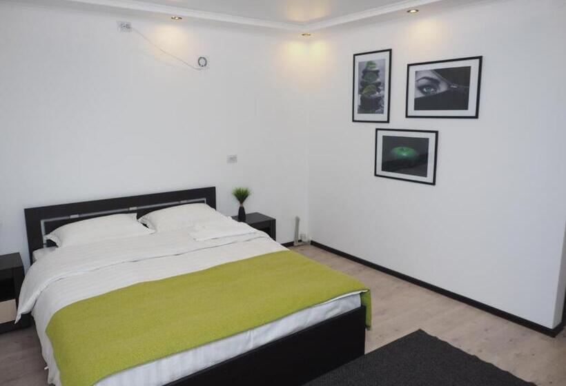 اتاق استاندارد, Prime Time Guest House