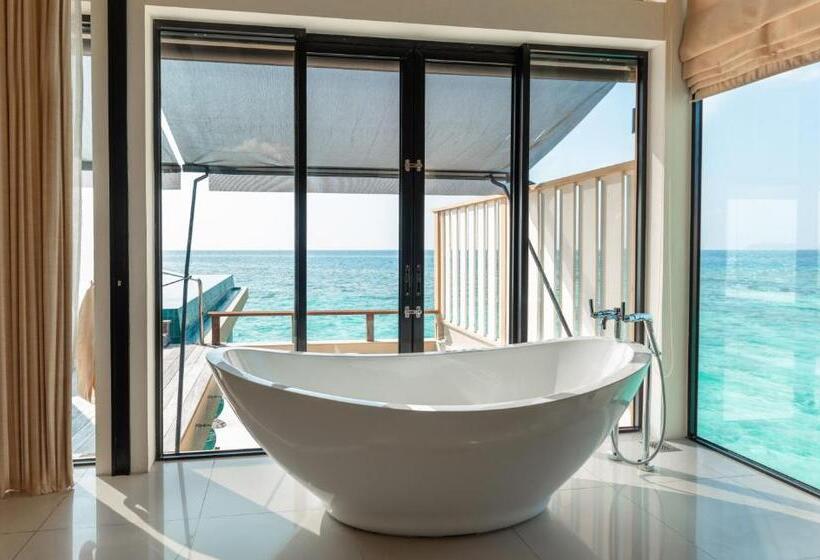 ویلای یک اتاق خوابه با استخر شنا, Angsana Velavaru In Ocean Villas   All Inclusive Select With 20 Percent Off On Return Sea Plane Tran