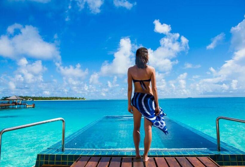 ویلای یک اتاق خوابه با استخر شنا, Angsana Velavaru In Ocean Villas   All Inclusive Select With 20 Percent Off On Return Sea Plane Tran