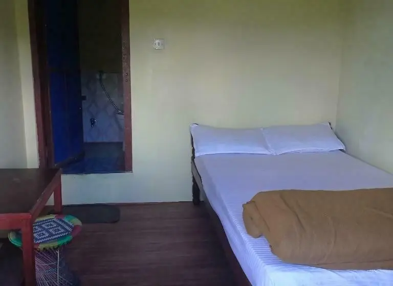 اتاق استاندارد با چشم‌انداز کوهستان, Begnas Coffee House &