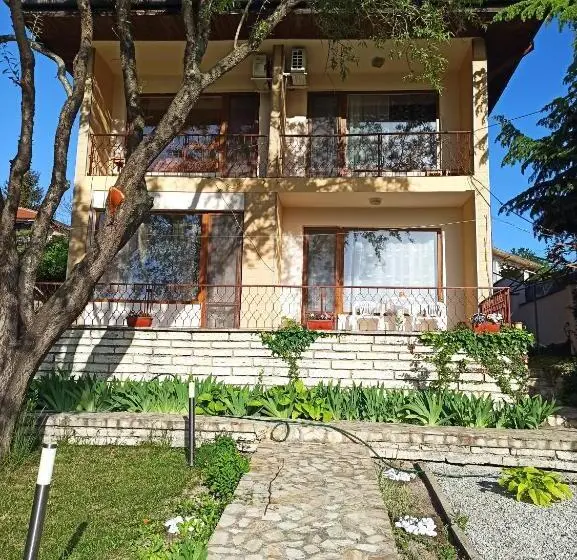 Vila 1 Dormitori Vista Mar, Villa Elina