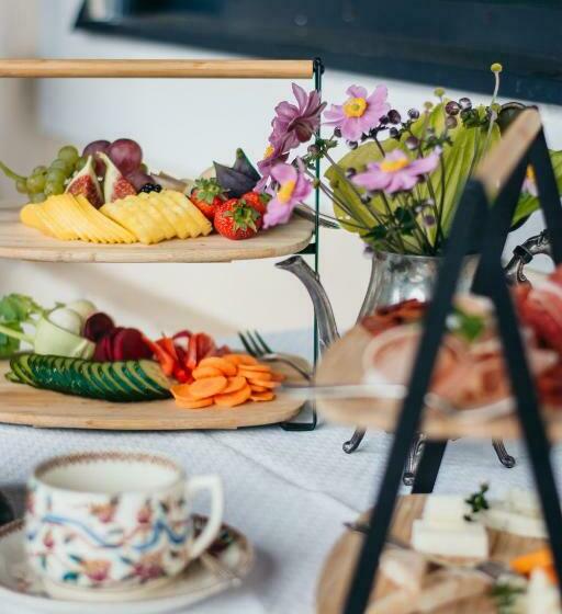 2 Bedrooms Suite 2 Bedrooms Lake View, Cselling Udvarház