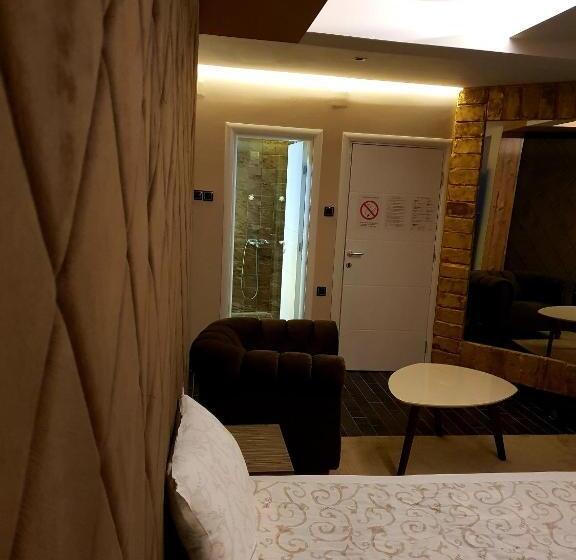 اتاق استاندارد, Villa Grazia