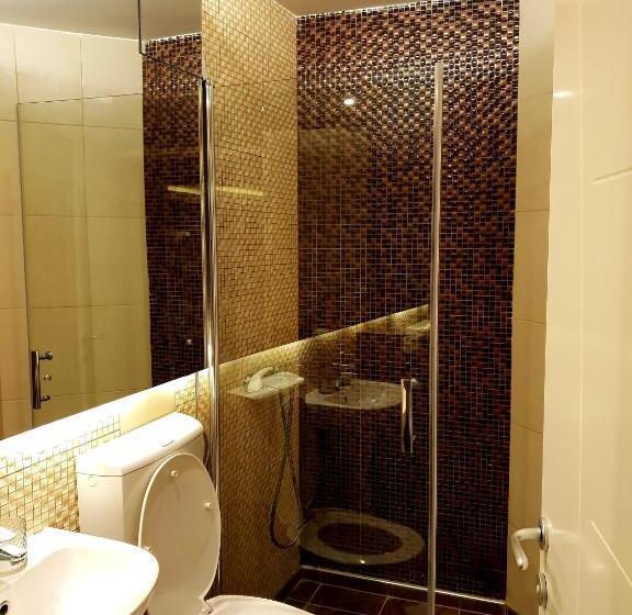 اتاق استاندارد چهار تخته, Villa Grazia