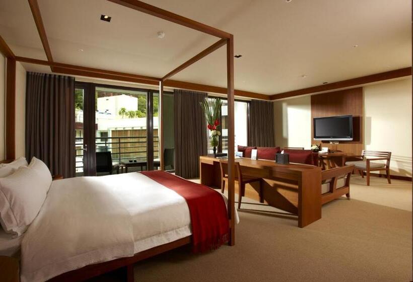 سوییت با چشمانداز باغ, Silks Place Taroko