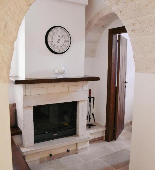 اتاق استاندارد چهار تخته, Trulli Pastore