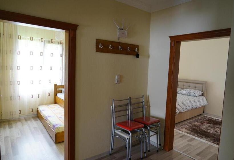 آپارتمان 1 خوابه با بالکن, Glisura Apart