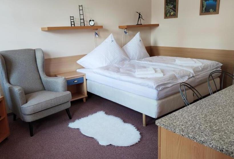 スイート, Modrásek