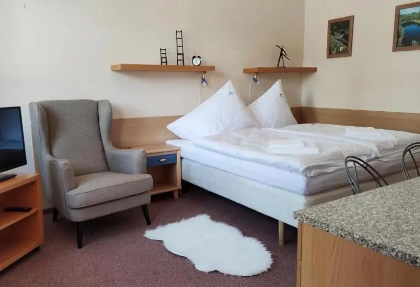 Suite, Modrásek