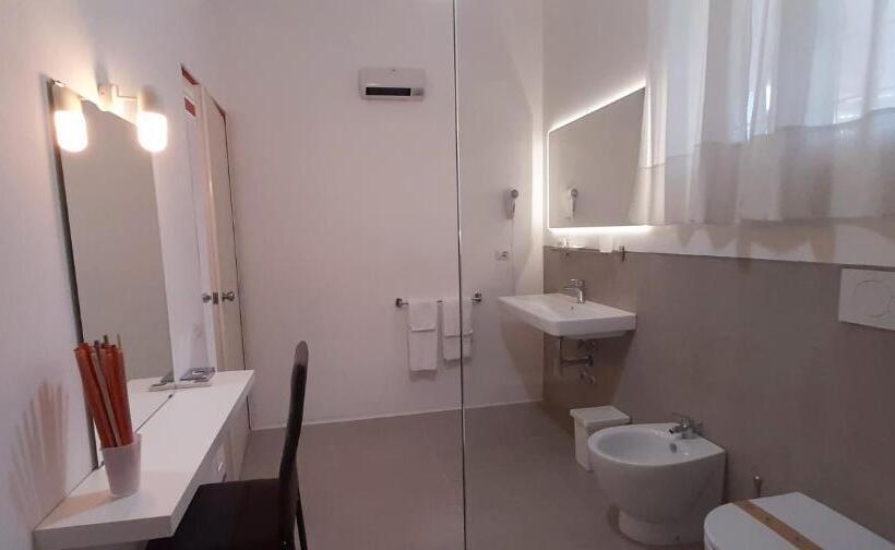 标准间带湖景, Belvedere Del Lago