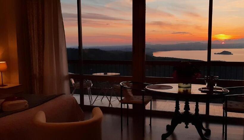 标准间带湖景, Belvedere Del Lago