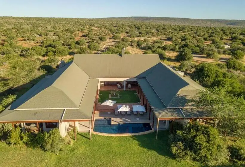 Deluxe-villa 1 Makuuhuone, Kwandwe Private Game Reserve   Melton Manor