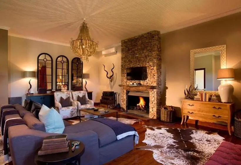 Deluxe-villa 1 Makuuhuone, Kwandwe Private Game Reserve   Melton Manor