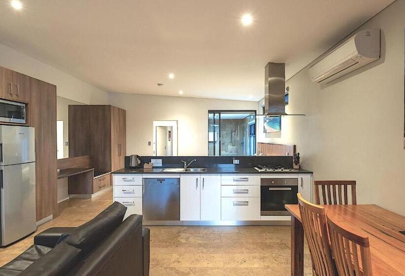 Шале 1 Спальня, Eight Willows Retreat