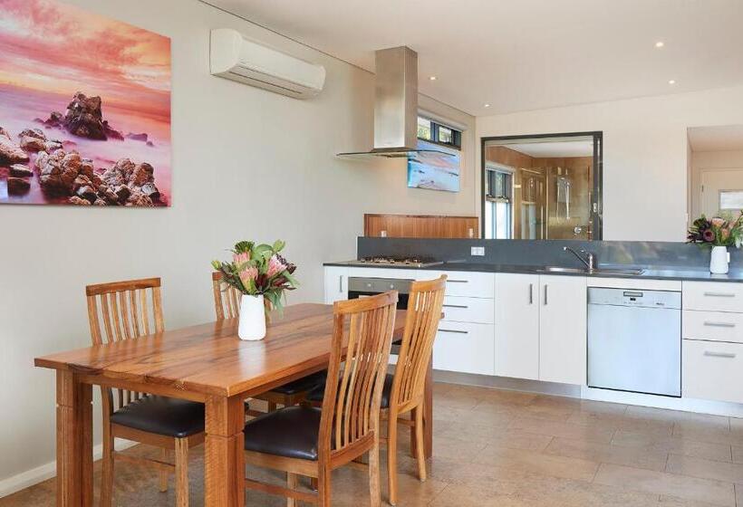 Шале 1 Спальня, Eight Willows Retreat