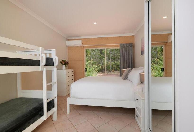 Дом 4 Спальни, Eight Willows Retreat