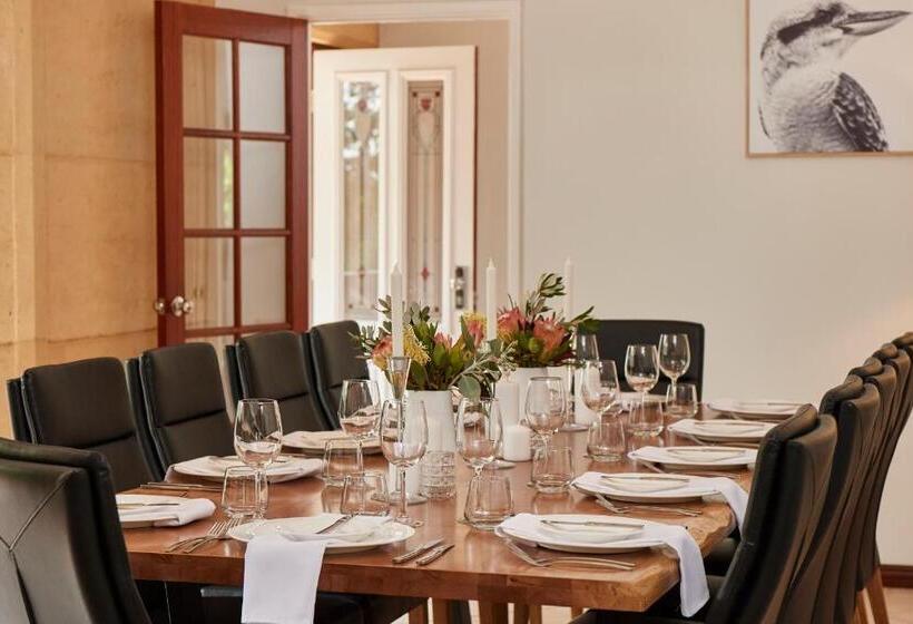 Дом 4 Спальни, Eight Willows Retreat