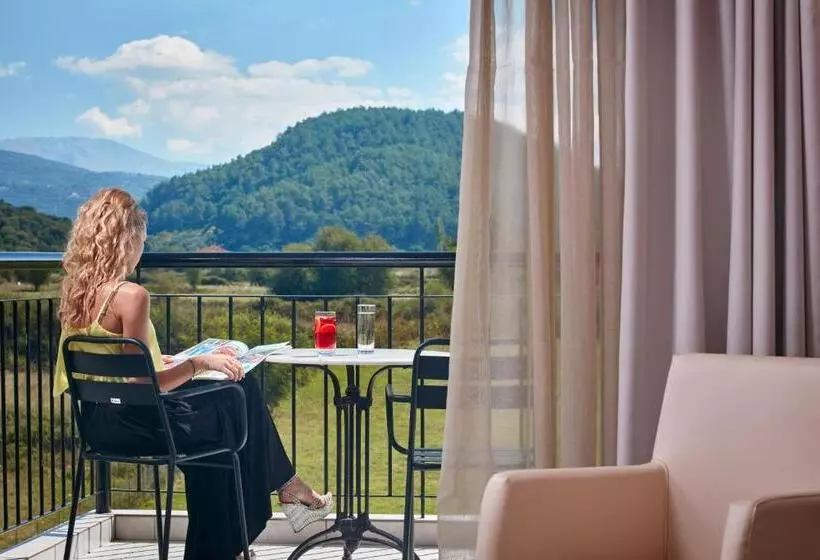 Superior-invahuone, Aar Hotel & Spa Ioannina
