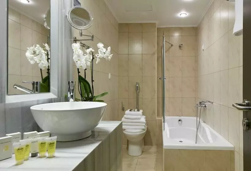 Sviitti, Aar Hotel & Spa Ioannina