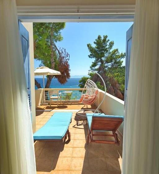 سوئیت با وان آب گرم, Alonissos Beach Bungalows And Suites