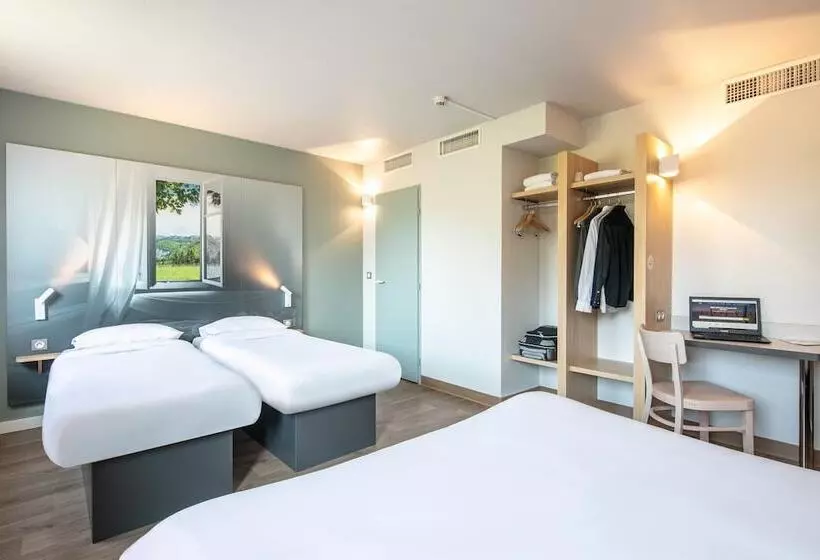 スタンダード４人部屋, B&b Hotel Saint Jean De Maurienne