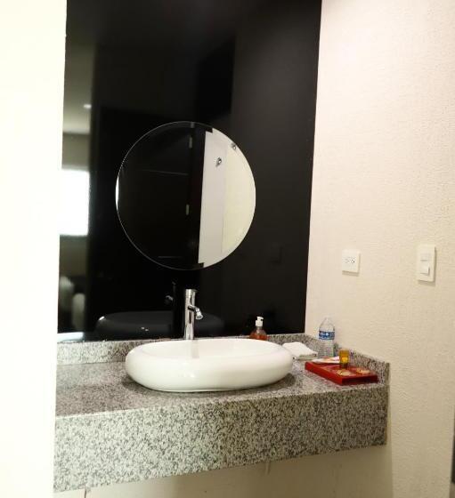 سوییت جونیور, Homesuites Rotarismo