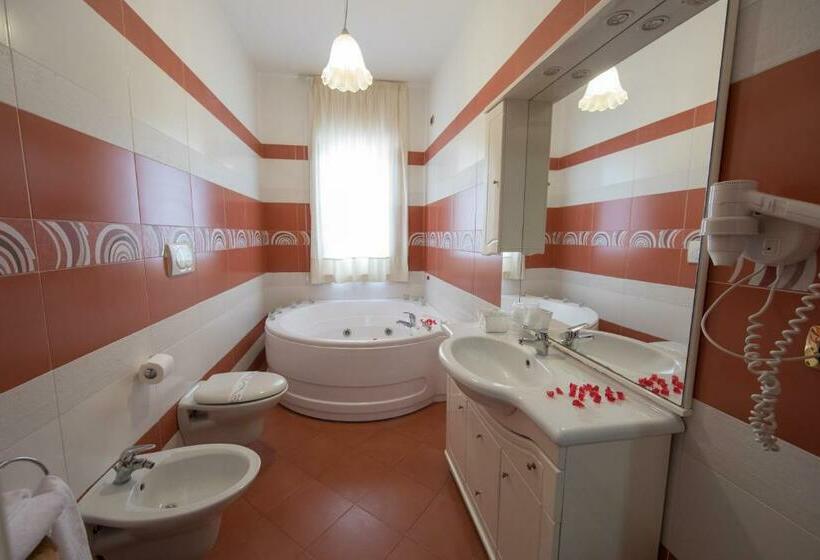 סוויטת ג'וניור עם טרסה, Imperiale