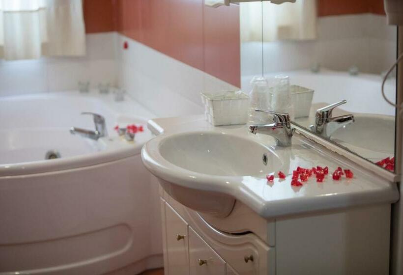 סוויטת ג'וניור עם טרסה, Imperiale