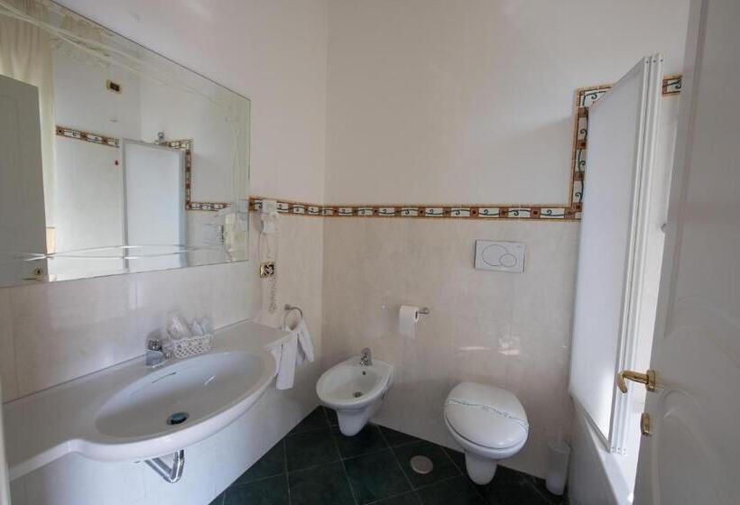 חדר דלוקס עם מרפסת, Imperiale