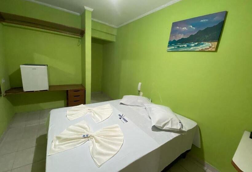 标准间, Mar Casado