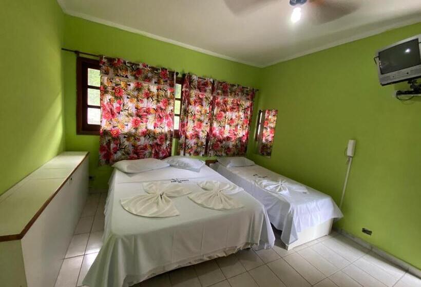 Quarto Triplo Estandar, Mar Casado