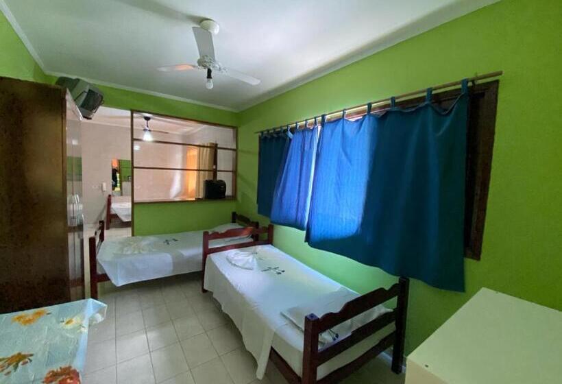 四人标准间, Mar Casado