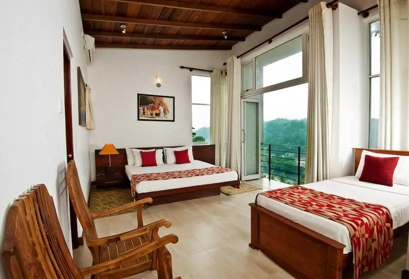 Deluxe Triple Room, See Kandy