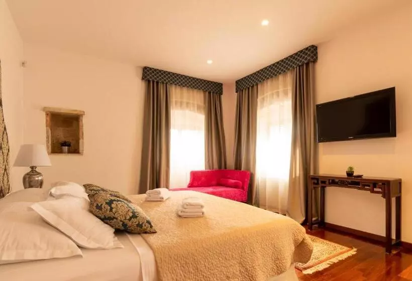 デラックスルーム, B&b Heritage Villa Apolon