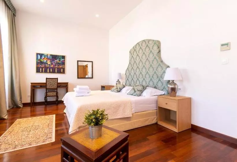 オーシャンビューデラックスルームバルコニー付き, B&b Heritage Villa Apolon