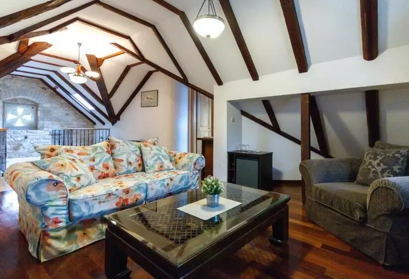 スイート（家族用）, B&b Heritage Villa Apolon