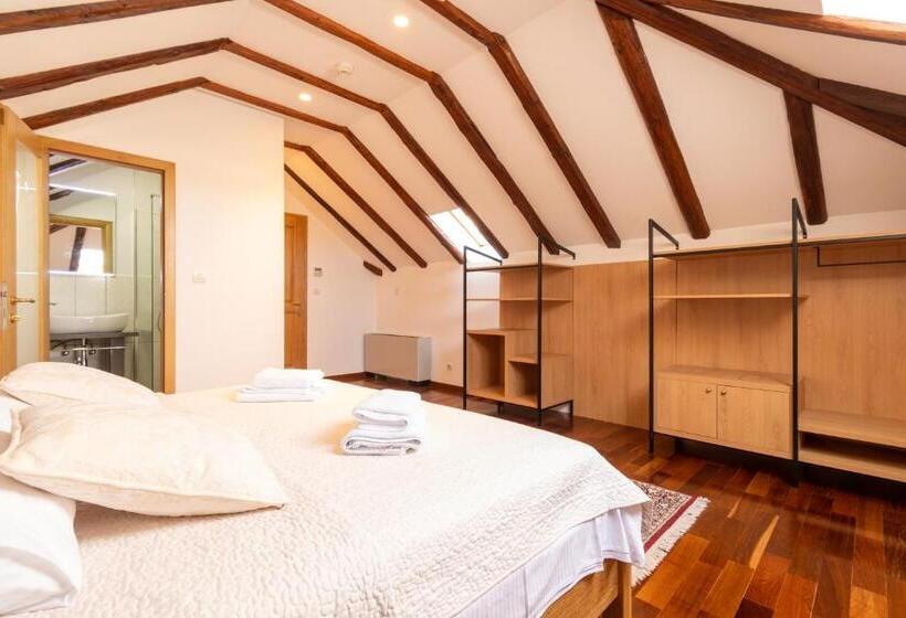 جناح عائلي, B&b Heritage Villa Apolon