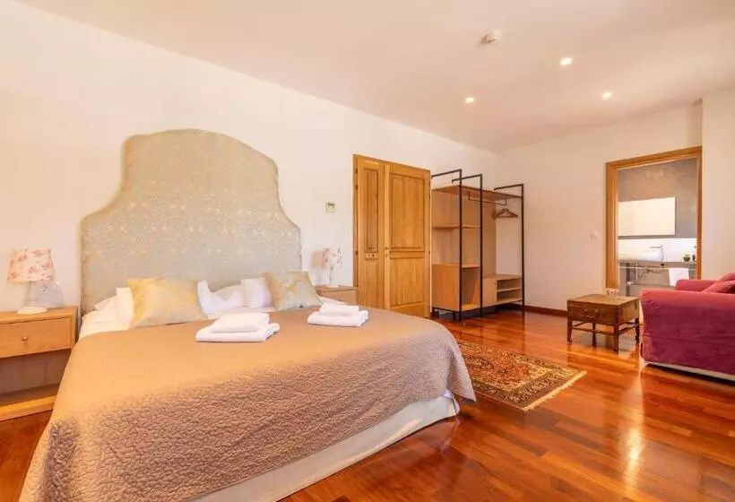 オーシャンビューデラックスルームバルコニー付き, B&b Heritage Villa Apolon