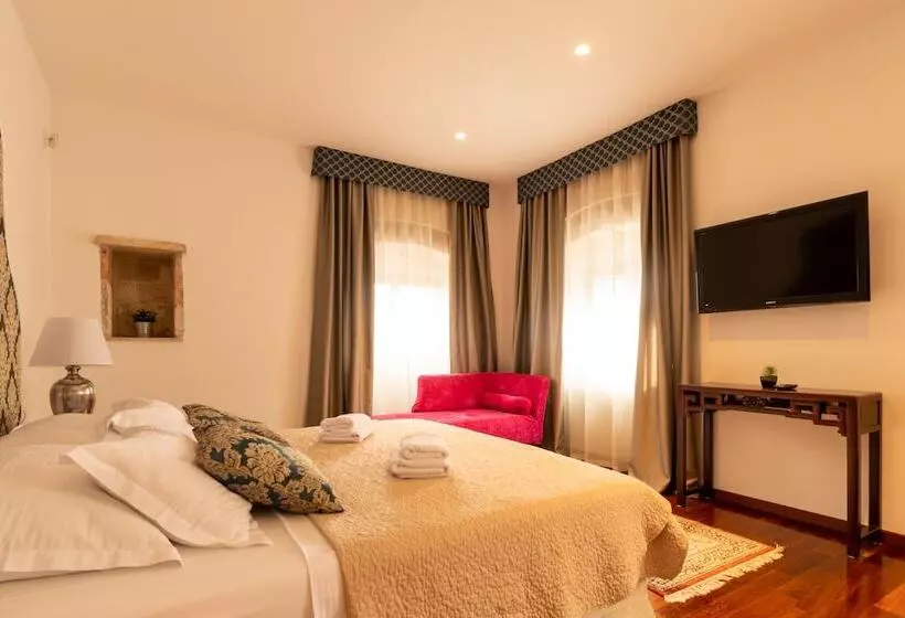 デラックスルーム, B&b Heritage Villa Apolon